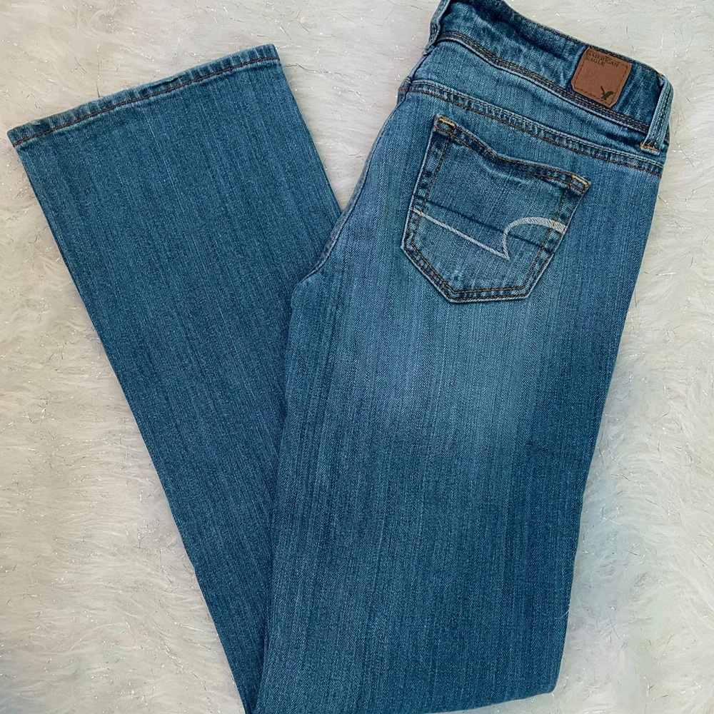 🌸 Y2K 🌸 Low Rise American Eagle Jeans!